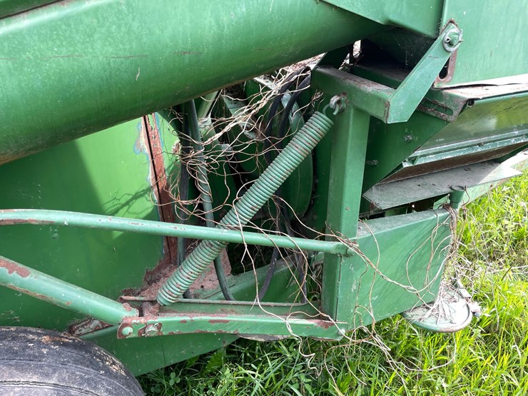 john-deere-700-image-12