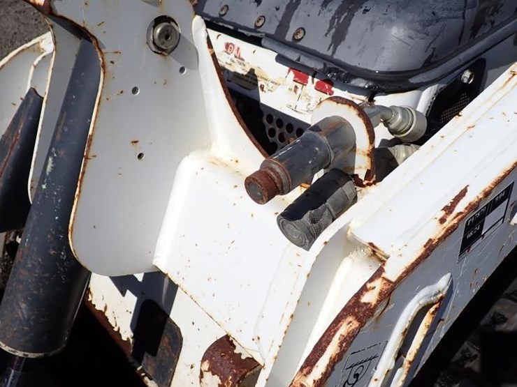 2021-bobcat-mt100-image-10