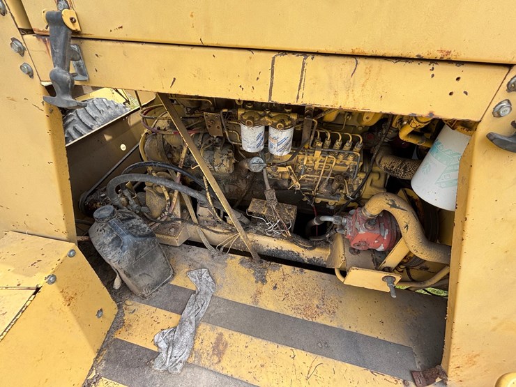 new-holland-tr86-image-50