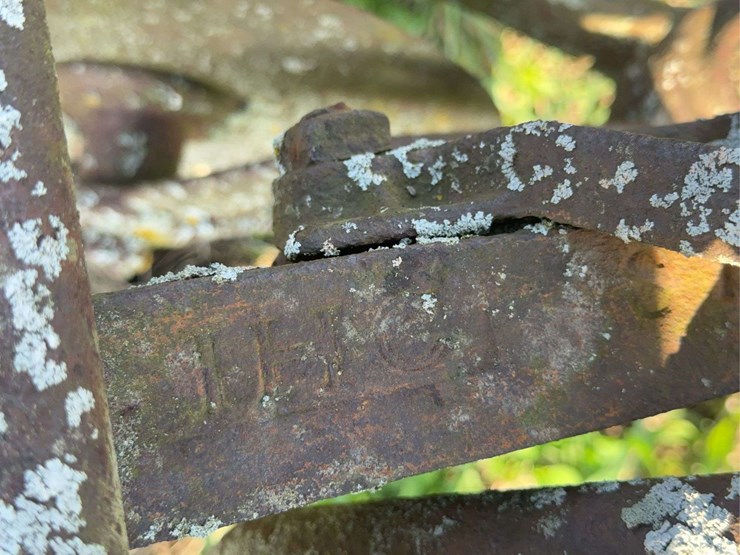 two-bottom-horse-drawn-plow-image-11