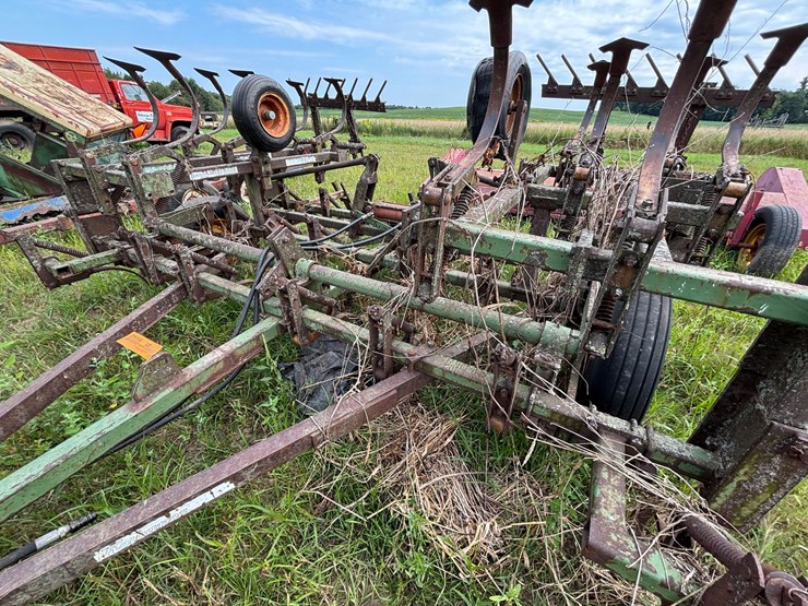 #2656-•-kewanee-17'-field-cultivator-image-17