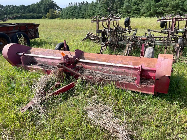 #2657-•-(4)-row-stalk-chopper-image-1