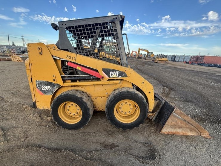 caterpillar-226b3-image-7
