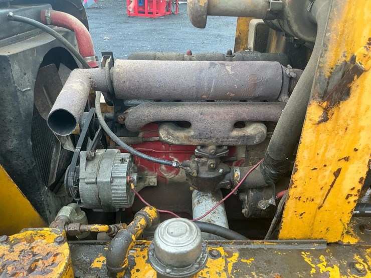 #210-•-allis-chalmers-540-wheel-loader-image-17