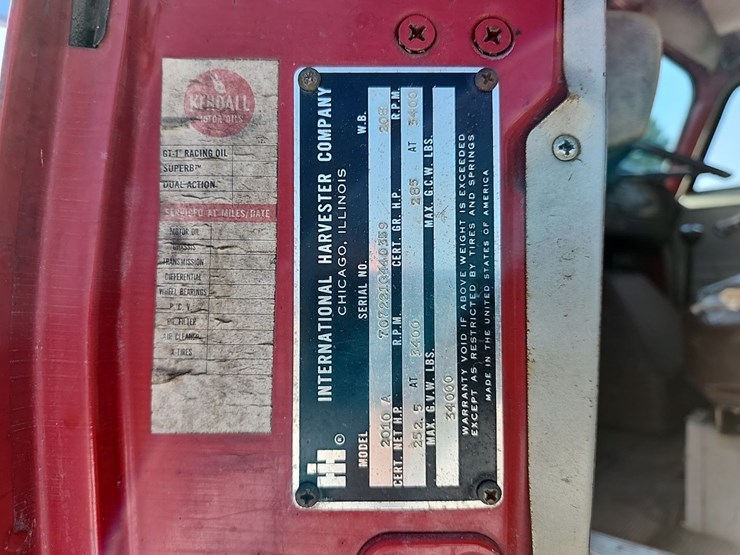 1971-ih-2010a-truck-image-25