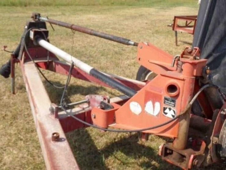 massey-ferguson-1330-image-11