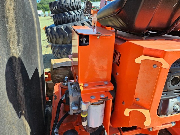 #32-•-salsco-greens-roller-&-trailer-image-12