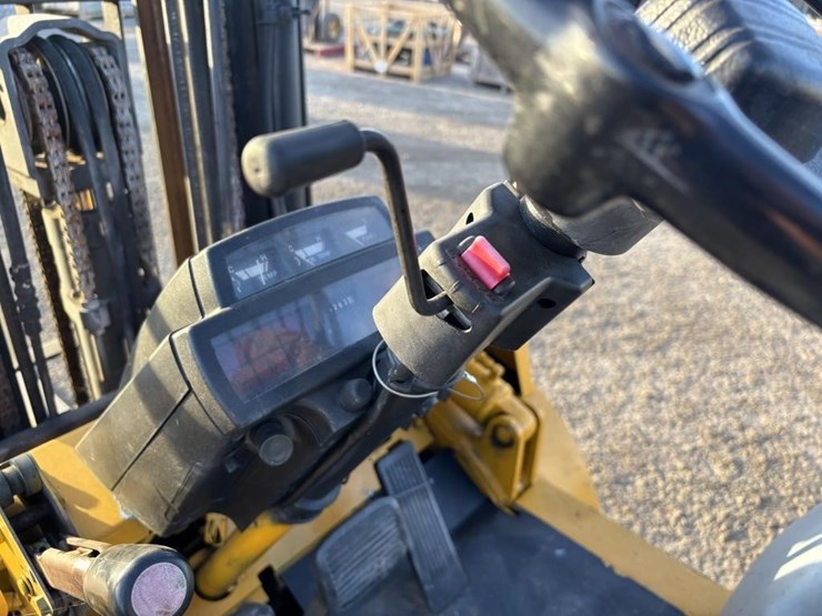 caterpillar-gp25-image-19