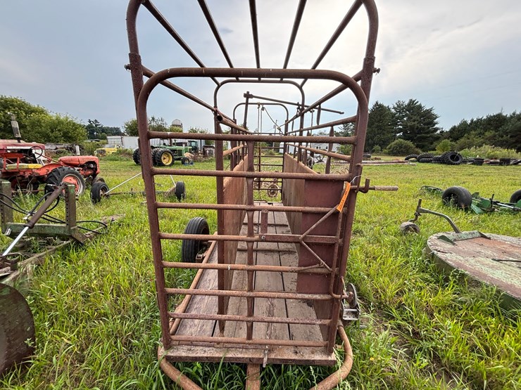 #2614-•-paul-portable-livestock-scale-image-11