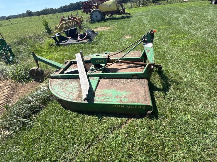 john-deere-709-image-1