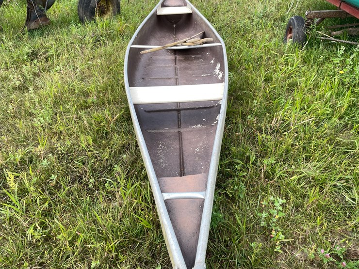 #2652-•-american-fiberlite-15'-canoe-image-6