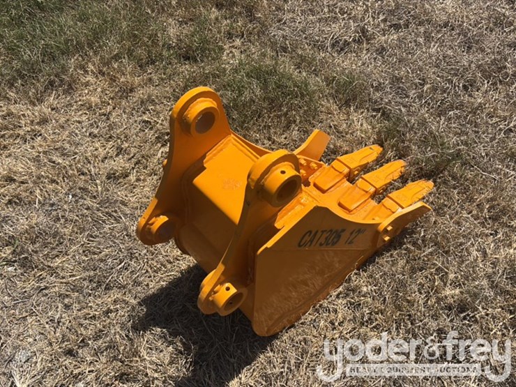caterpillar-305-image-3