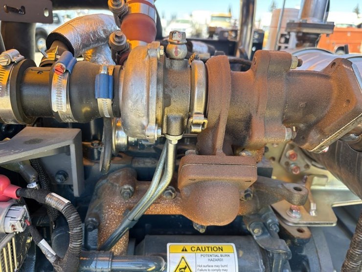 2023-atlas-copco-xas188-image-25