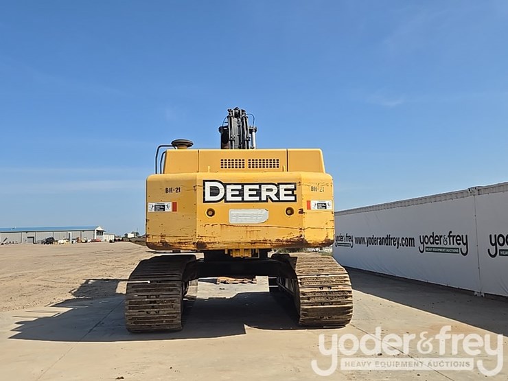 2011-deere-450d-lc-image-4