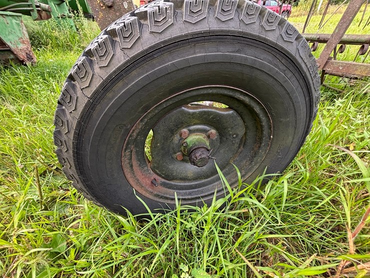 john-deere-5-image-13