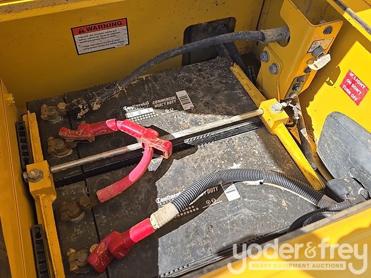 2019-komatsu-pc360-lci-11-image-40