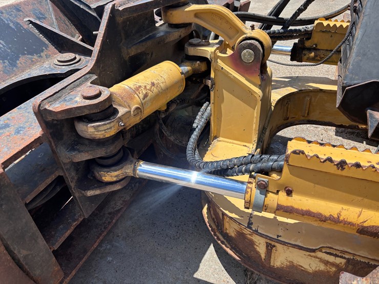 deere-650h-lgp-image-18