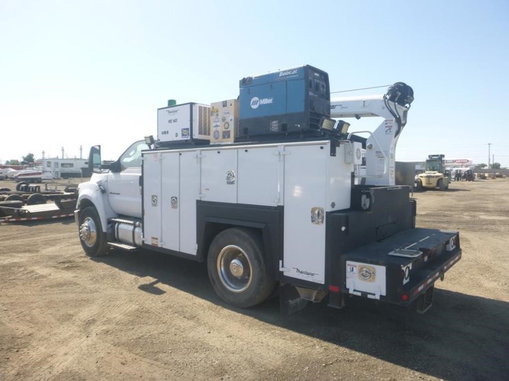 2017-ford-f750-image-4