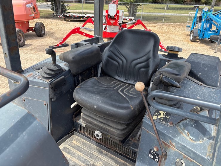 deere-650j-image-15