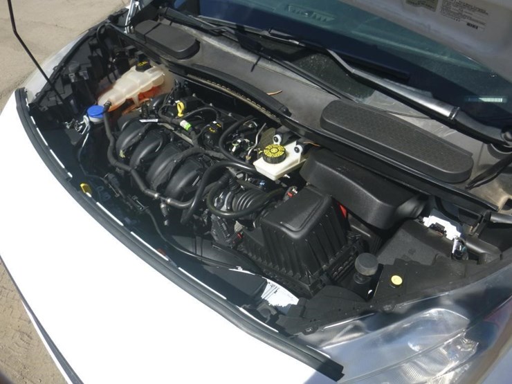 2020-ford-transit-connect-image-10