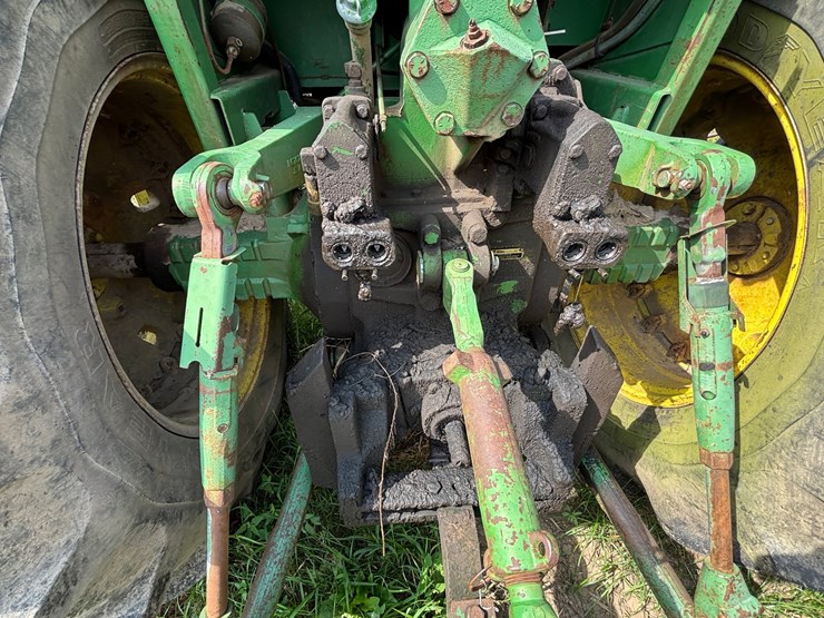 john-deere-4630-image-6