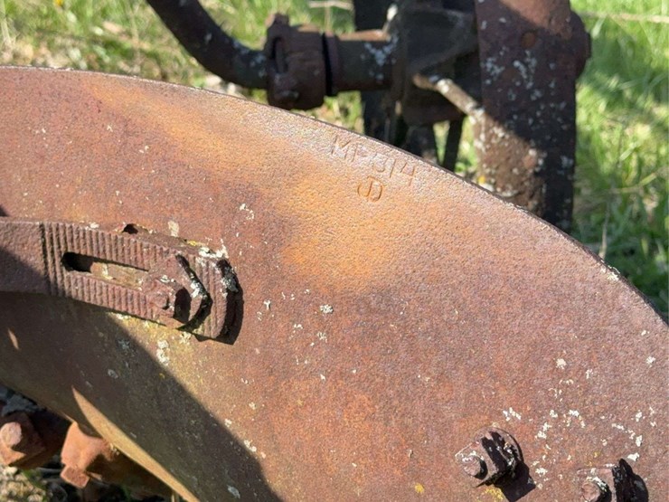 john-deere-14-image-5