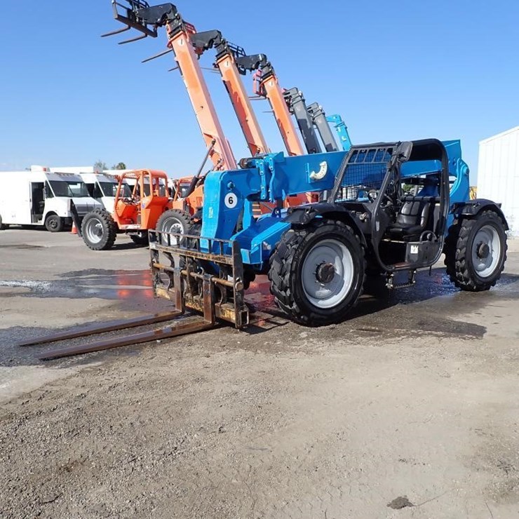 2015 GENIE GTH636