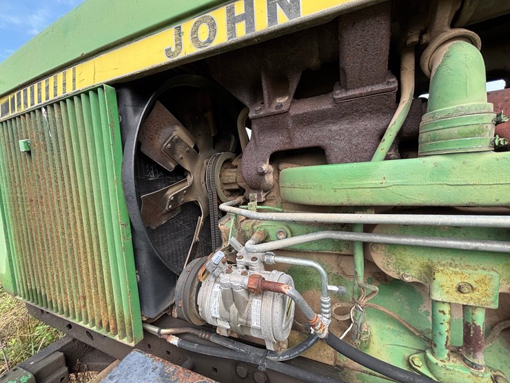 john-deere-4450-image-23