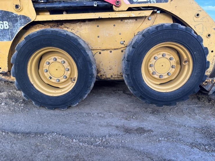 caterpillar-226b3-image-19