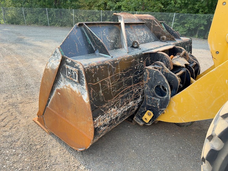 2019-caterpillar-950m-image-10
