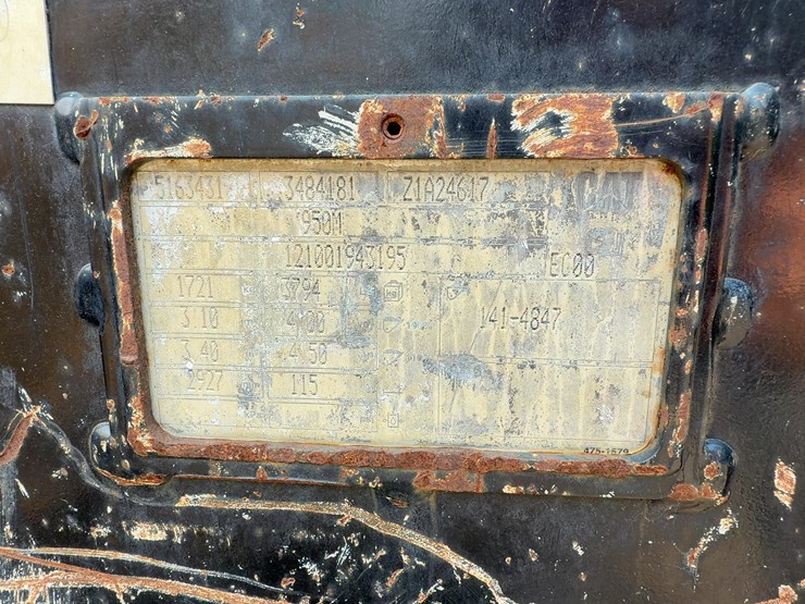 2019-caterpillar-950m-image-12
