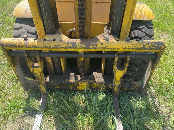 hyster-forklift-image-14
