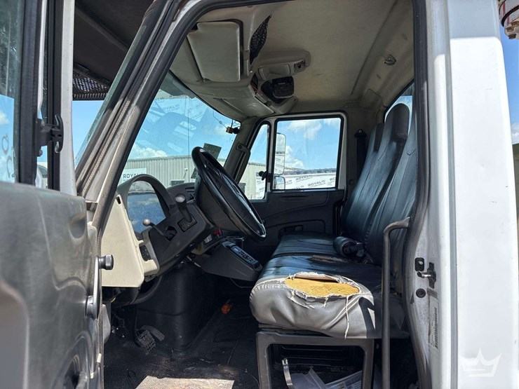 2012-international-durastar-4300-image-37