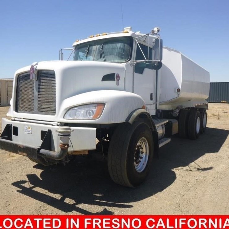 2011 KENWORTH T400