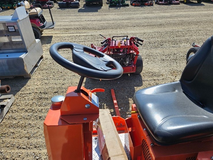 #32-•-salsco-greens-roller-&-trailer-image-17