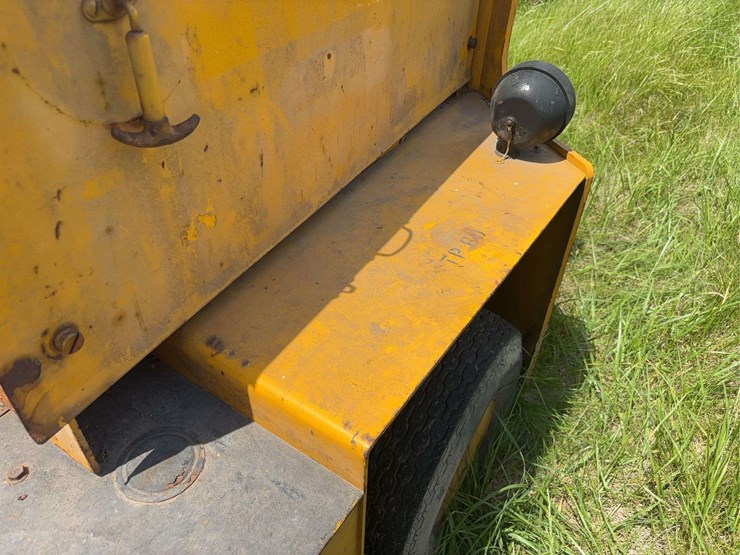 united-tractor-company-tug-image-28