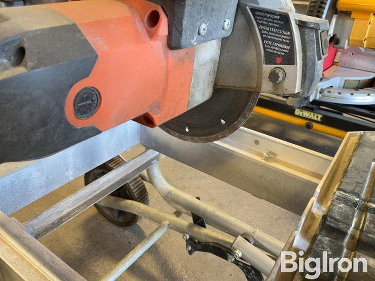 rigid-wet-tile-saw-&-dewalt-mitre-saw-image-16