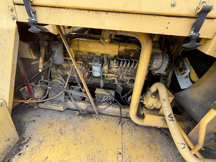 new-holland-tr98-image-54
