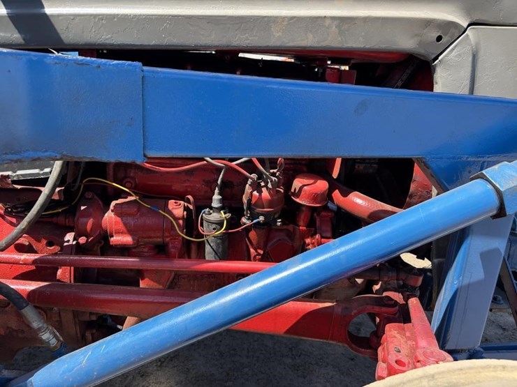 ford-800-image-41