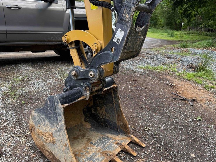 2024-caterpillar-305cr-image-10