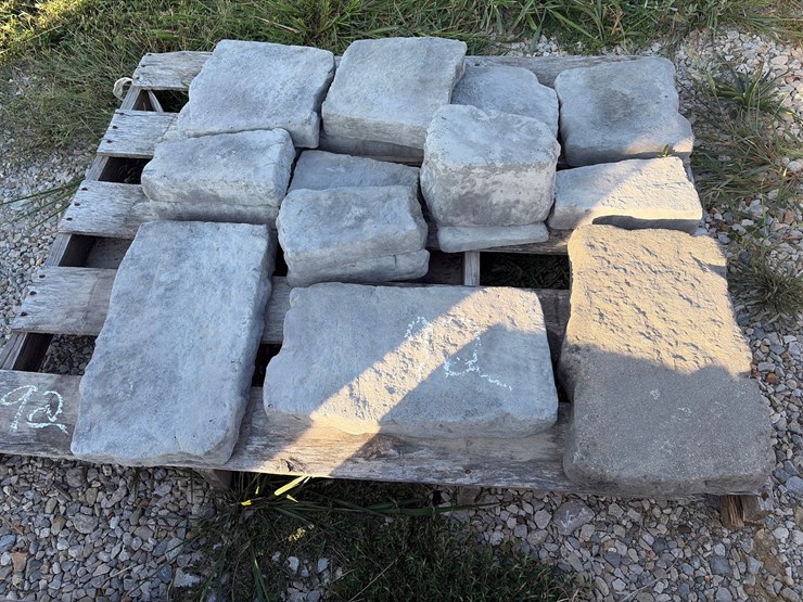 #92-•-precast-stones-image-1
