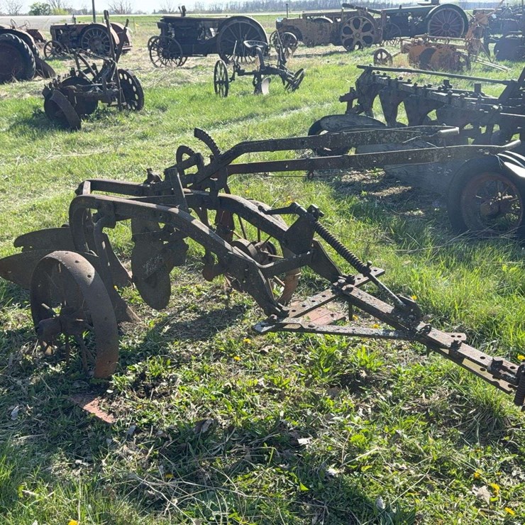 JOHN DEERE 12