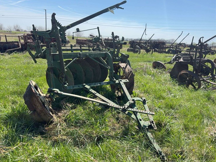 john-deere-disc-plow-image-14