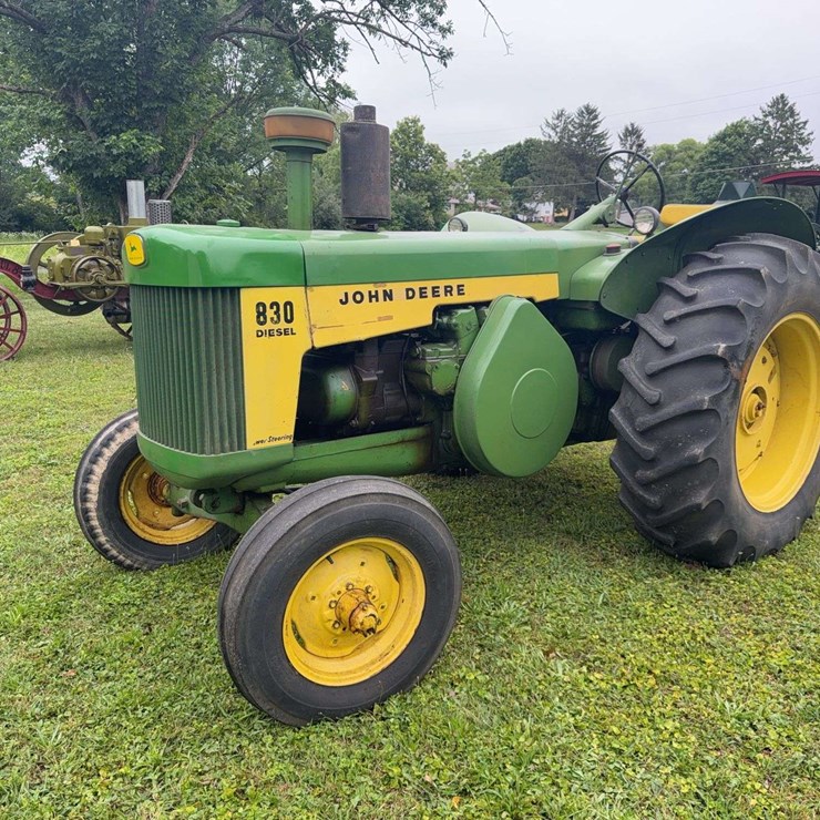 1959 JOHN DEERE 830