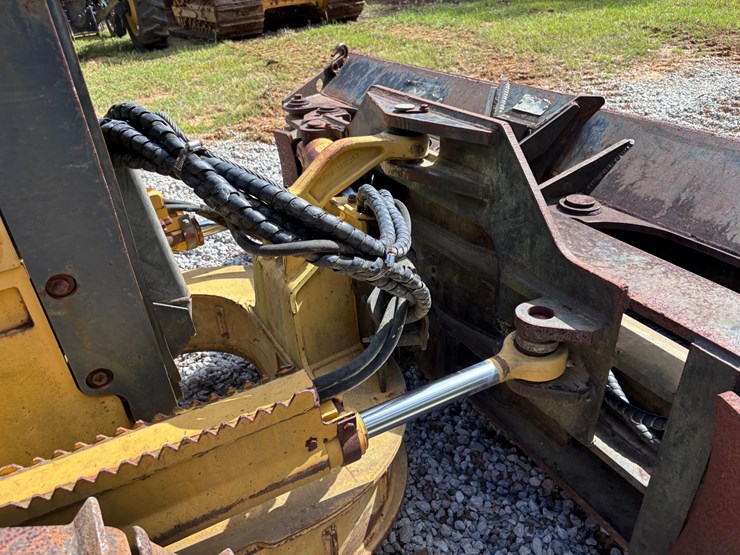 deere-650h-lgp-image-18