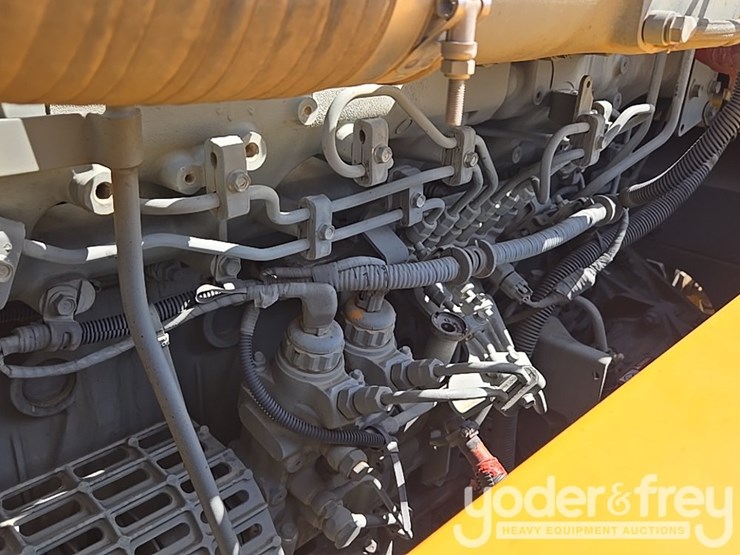 2011-deere-450d-lc-image-72