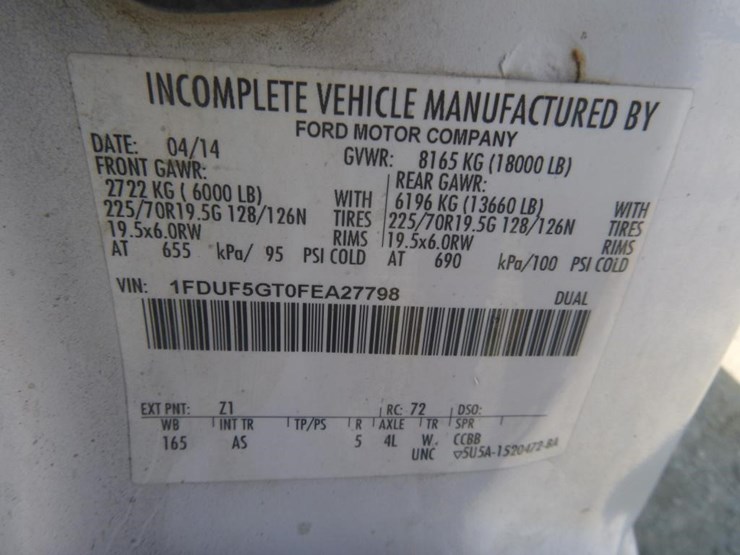 2015-ford-f550-image-18