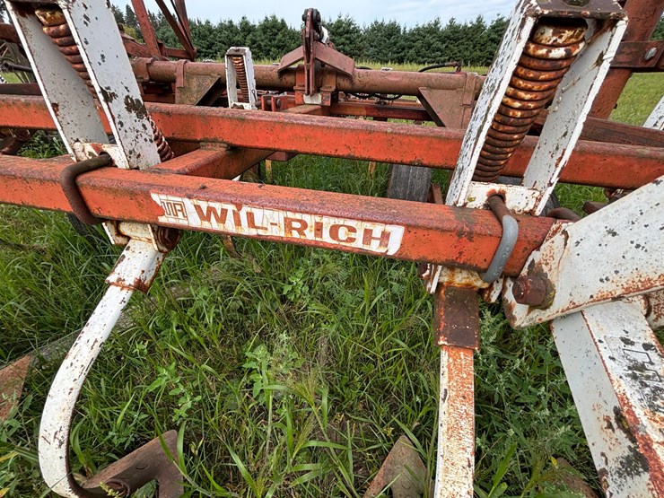 #2621-•-wil-rich-27'-field-cultivator-image-23