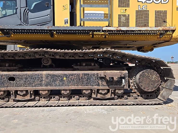 2011-deere-450d-lc-image-11
