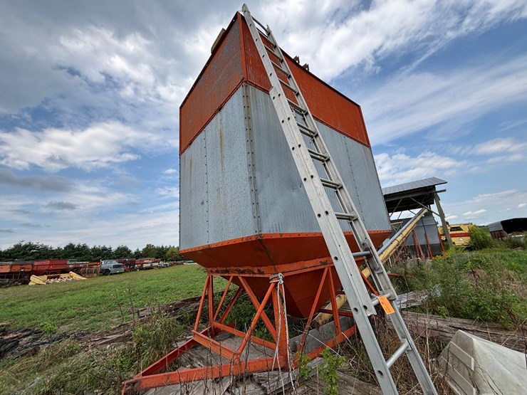 #2587-•-aluminum-extension-ladder-image-6